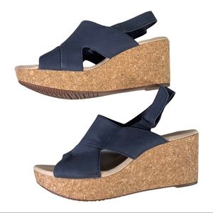clarks navy blue sandals
